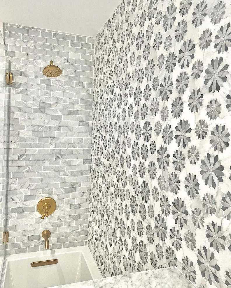 BLOOMING POWER SHOWER by JSE Interiors - Photo 3