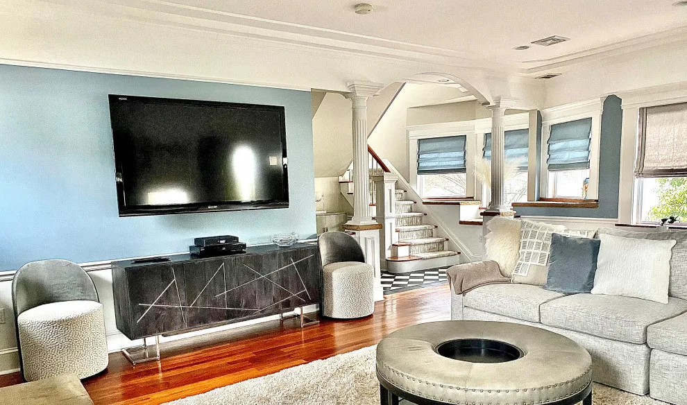 Chic and Tranquil Living Space by JSE Interiors - Photo 5