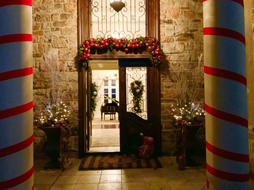 Bespoke Holiday Project 2019 by Surface To Surface Interior Design/Construction - Photo 2