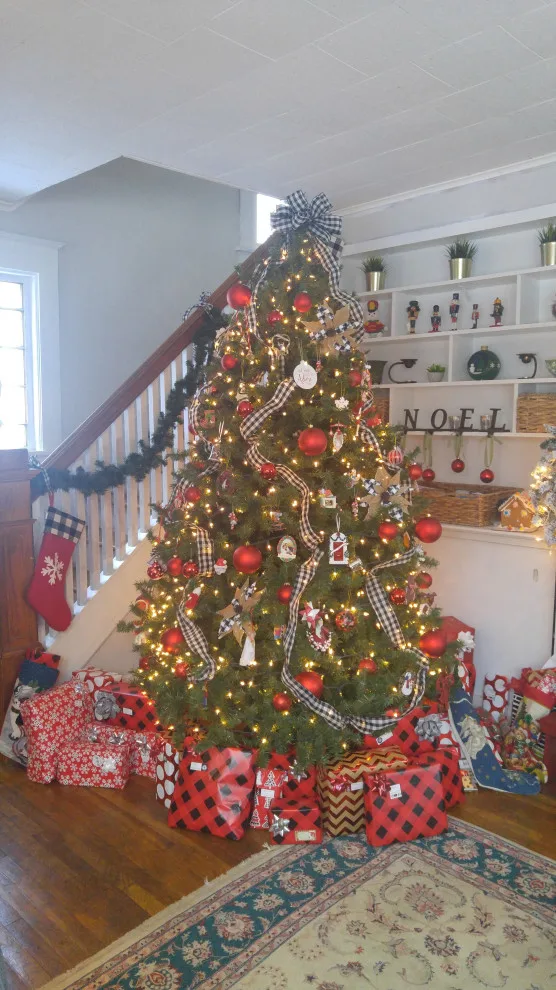Holiday Styling by Deborah Roides Interior Design - Photo 18