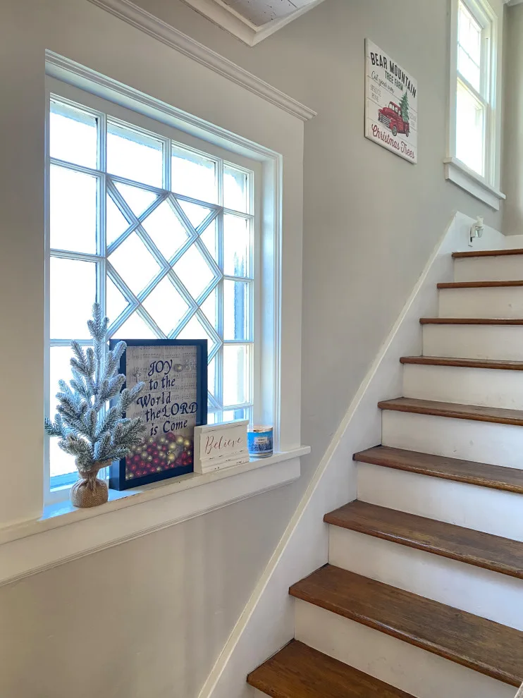 Holiday Styling by Deborah Roides Interior Design - Photo 3