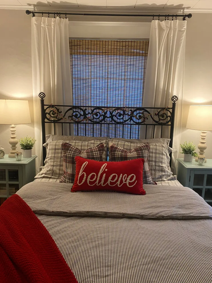 Holiday Styling by Deborah Roides Interior Design - Photo 13