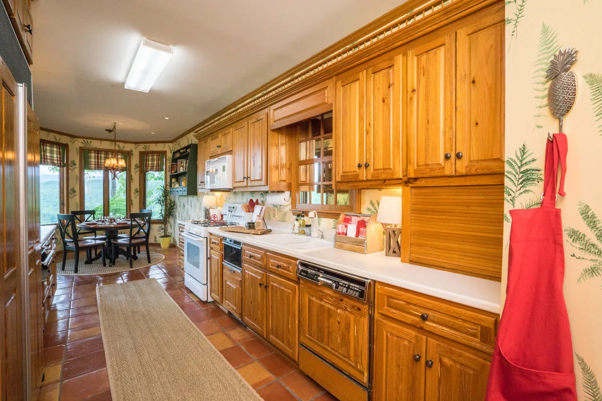 Elk Knob 424 by RYS Interior Consulting - Photo 81