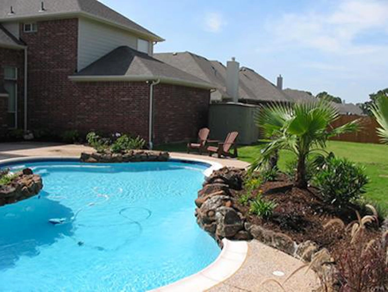 Grassperson Lawn Care & Landscape - Photo 10