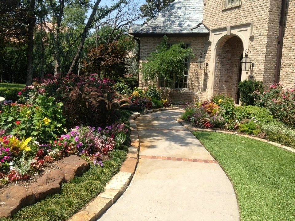Grassperson Lawn Care & Landscape - Photo 3