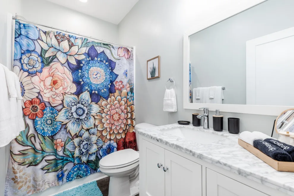 Airbnb Revamp/Rental Transformation by Interiors À La Mode, LLC - Photo 2