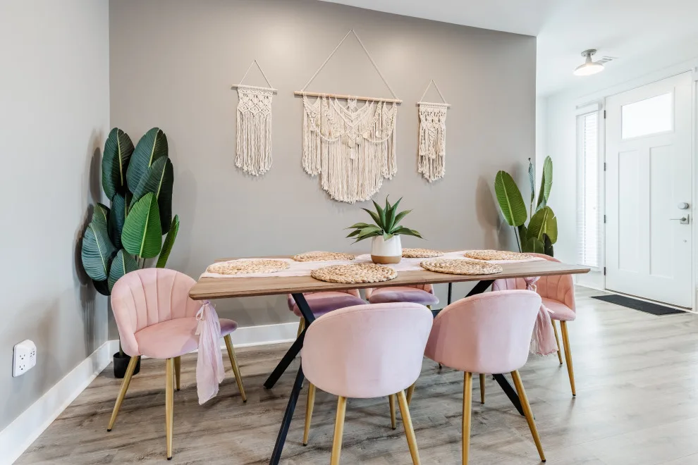 Airbnb Revamp/Rental Transformation by Interiors À La Mode, LLC - Photo 52