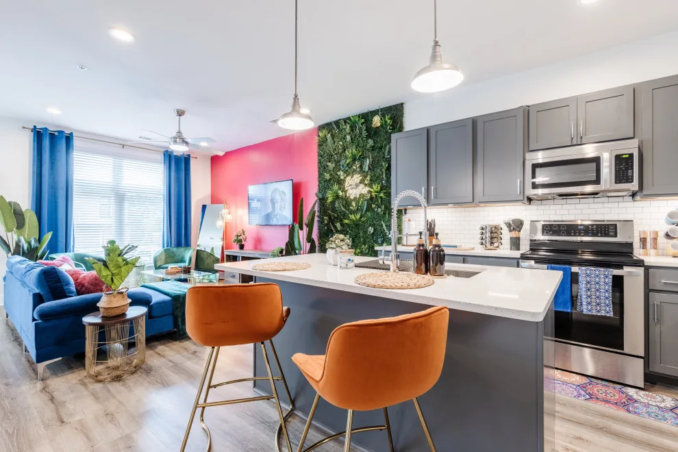 Airbnb Revamp/Rental Transformation by Interiors À La Mode, LLC - Photo 42