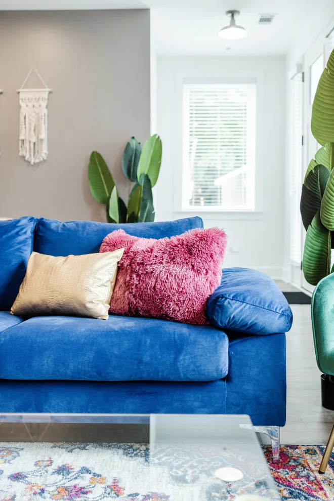 Interiors À La Mode, LLC - Photo 7
