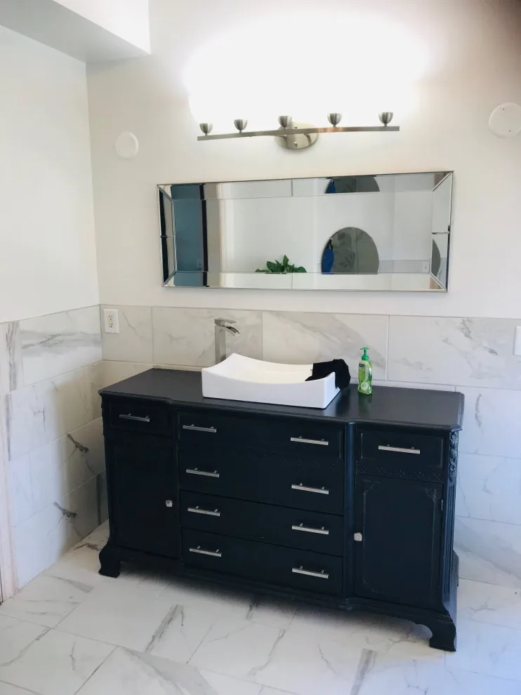 Spacious bathroom renovation by HLC Interior Solutions - Photo 16