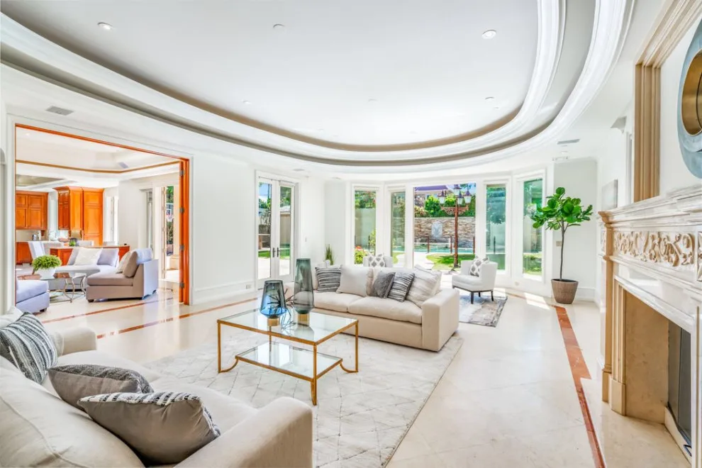 Hyelee Design & Staging Avenue - Photo 8