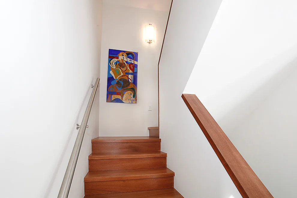 Contemporary townhouse by Vivian Macia Interiors LLC - Photo 8