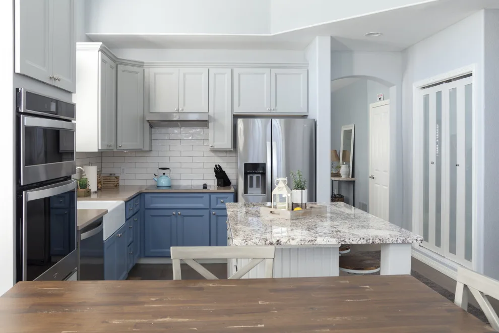 SELLING DESIGN ENHANCEMENT by JL Interior Design - Photo 4
