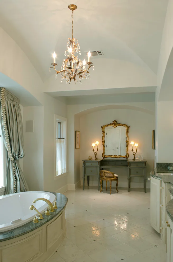 Alamo Heights Stylish Bathroom by Audrey Curl Interiors - Photo 3