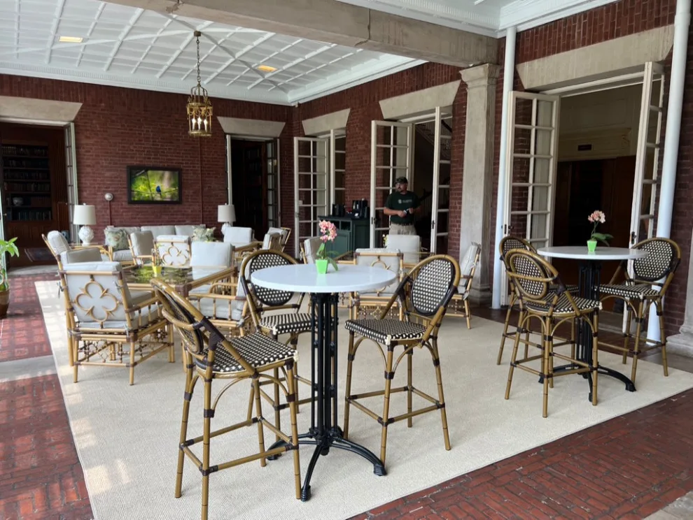 Allerton Mansion: Sunroom by Anne Carlson Designs - Photo 3
