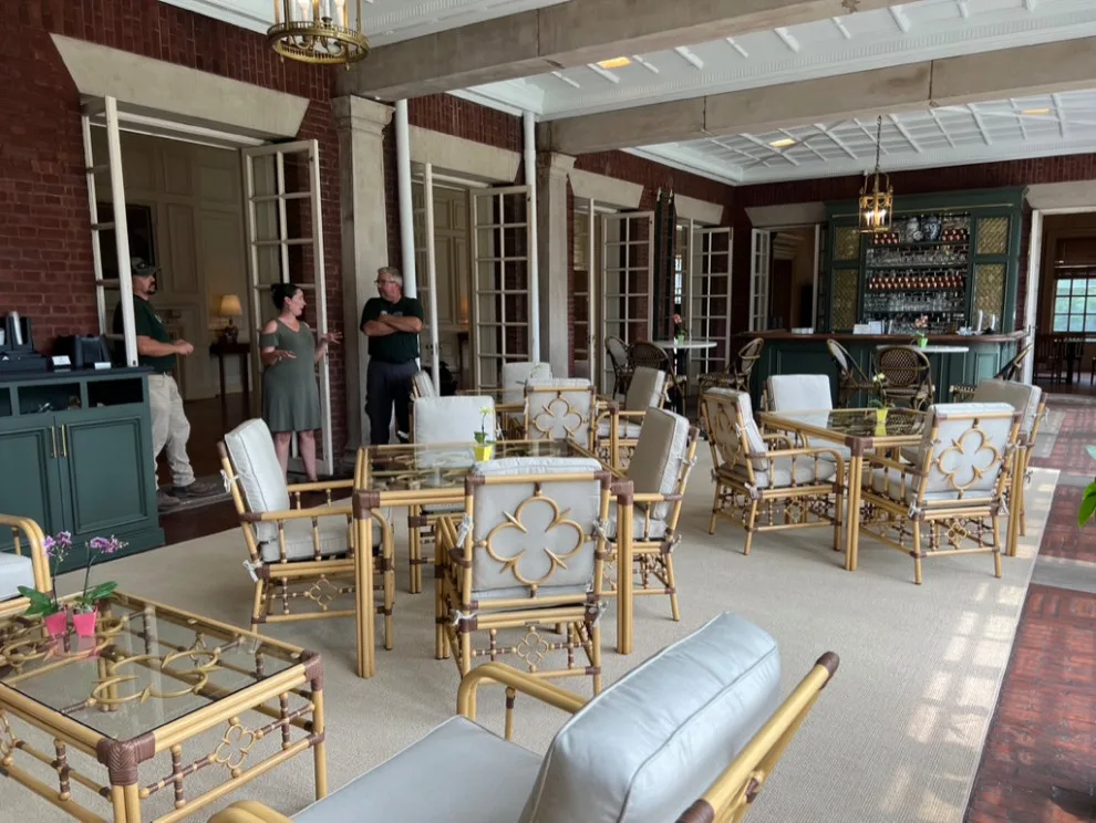 Allerton Mansion: Sunroom by Anne Carlson Designs - Photo 6