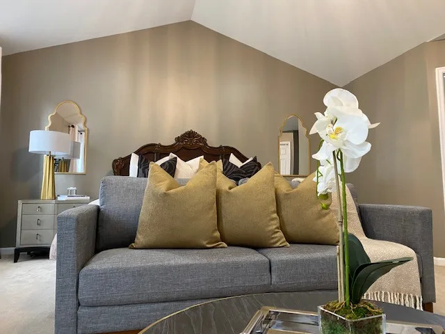 Modern Bedroom in Upper Marlboro by Creative Interior Designs By Lynda LLC - Photo 2