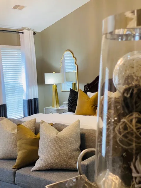 Modern Bedroom in Upper Marlboro by Creative Interior Designs By Lynda LLC - Photo 4