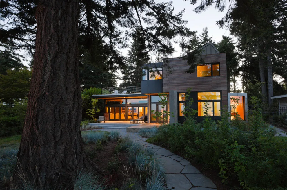 Platinum Residence (LEED Platinum accredited) by Coates Design Architecture + Interiors - Photo 12