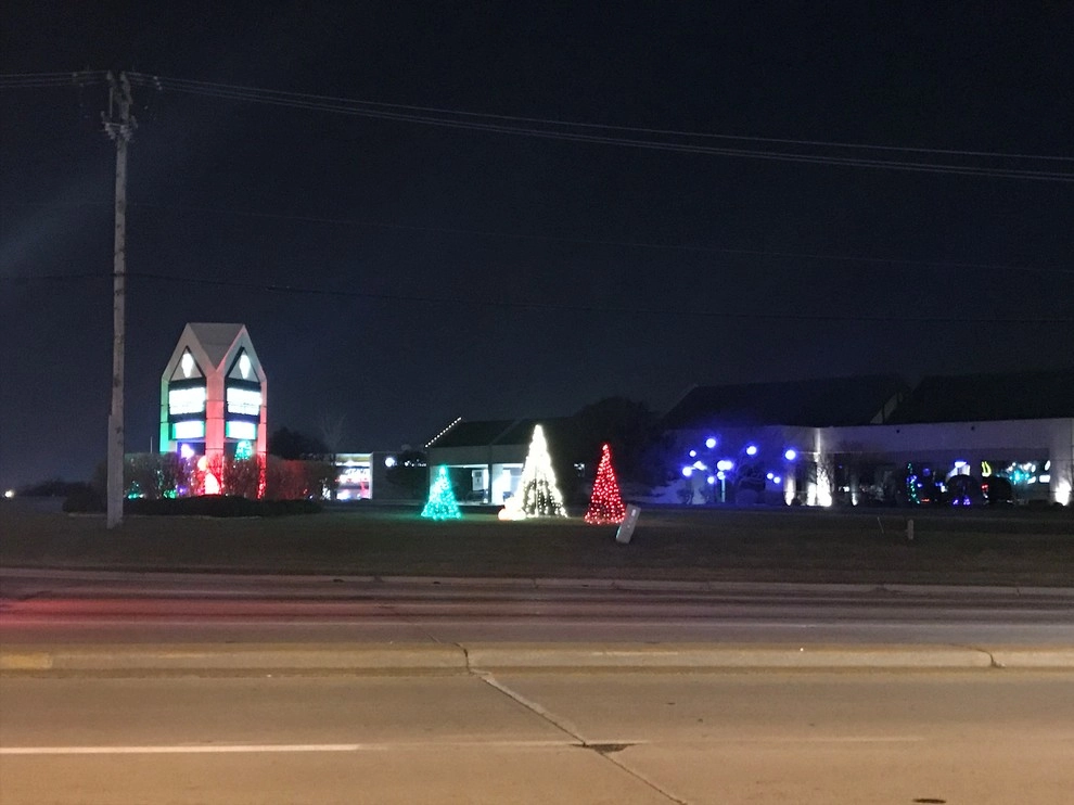Holiday Lighting by Green Acres Lawn Care And Landscaping Group, Inc. - Photo 3