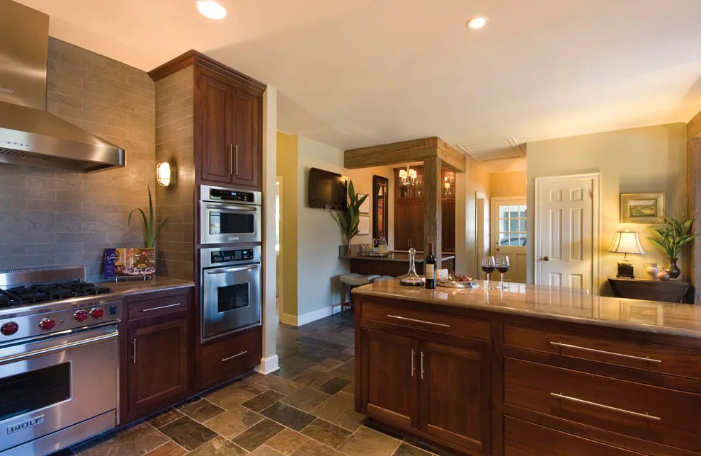 Baton Rouge Public Living Area by Ourso Designs - Photo 5