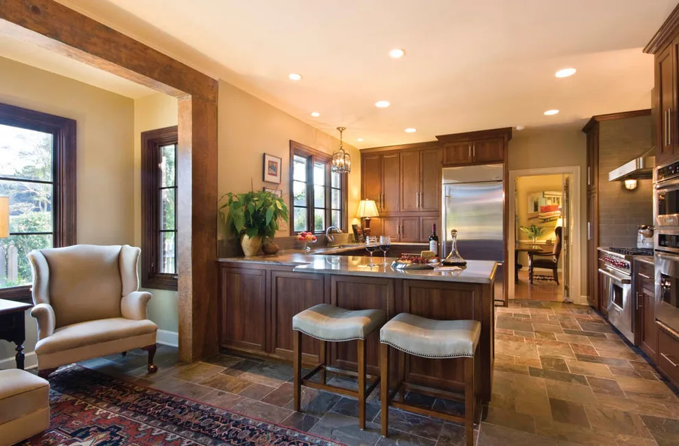 Baton Rouge Public Living Area by Ourso Designs - Photo 11