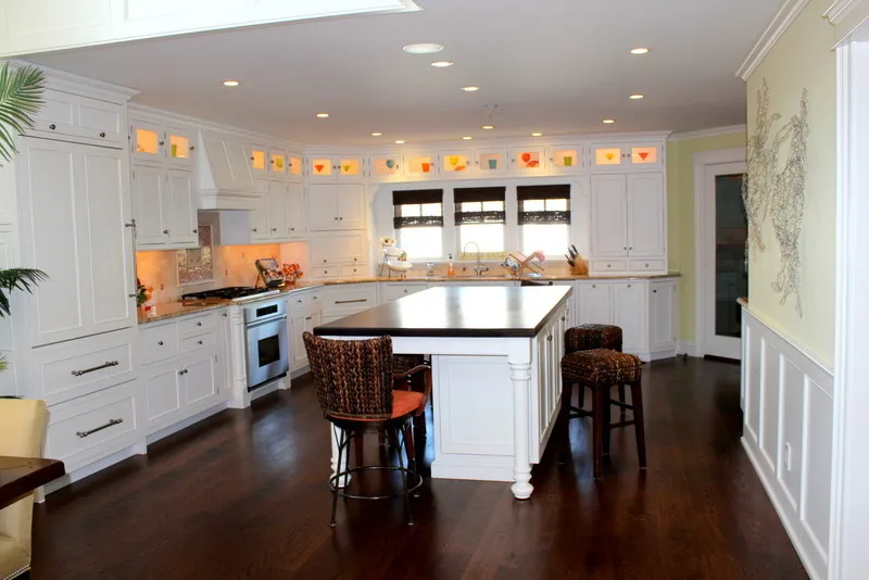 Coastal Homes' Culinary Spaces by Beach Dwellings - Photo 10