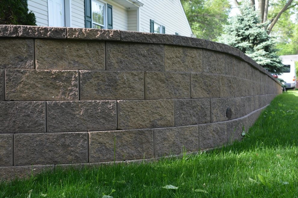 Madge Residence by Green Acres Nursery & Garden Center - Photo 2