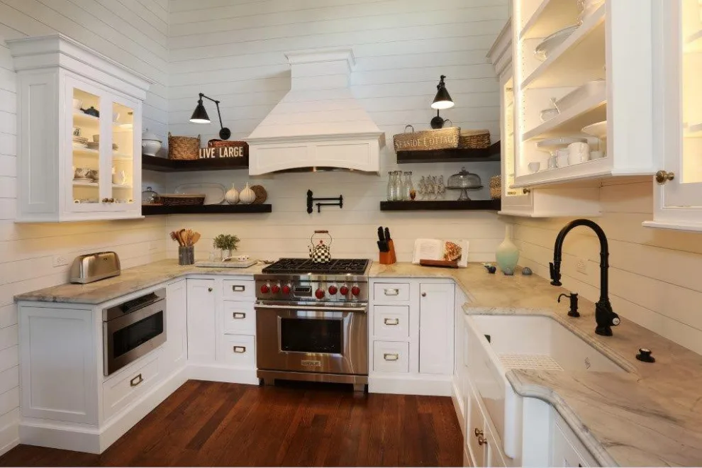 Coastal Homes' Culinary Spaces by Beach Dwellings - Photo 14