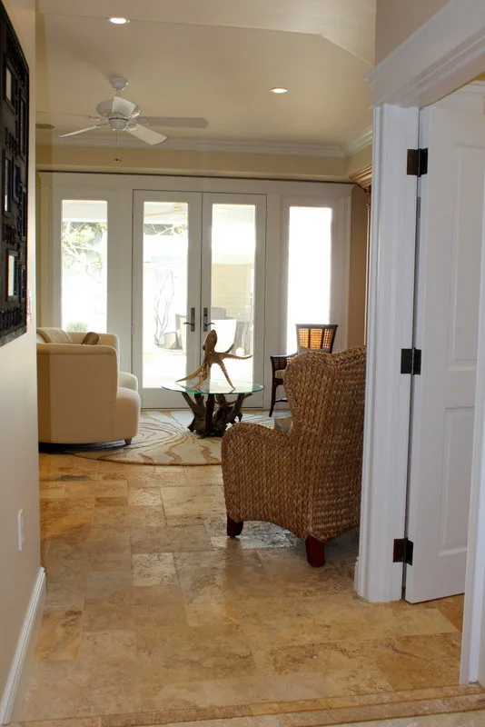 Coastal Homes' Living Spaces by Beach Dwellings - Photo 12