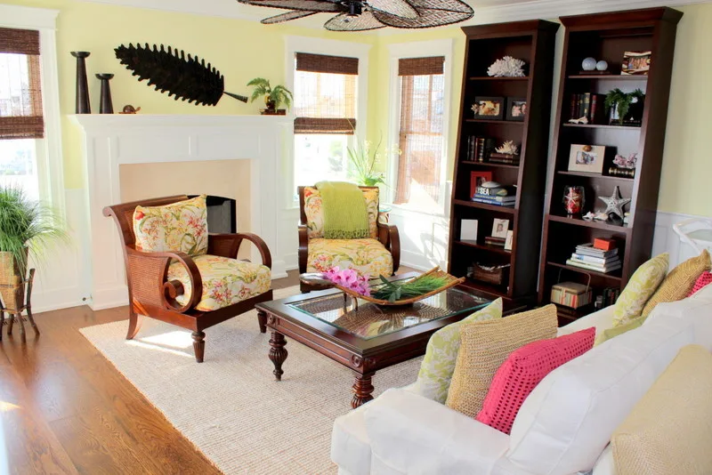 Coastal Homes' Living Spaces by Beach Dwellings - Photo 2