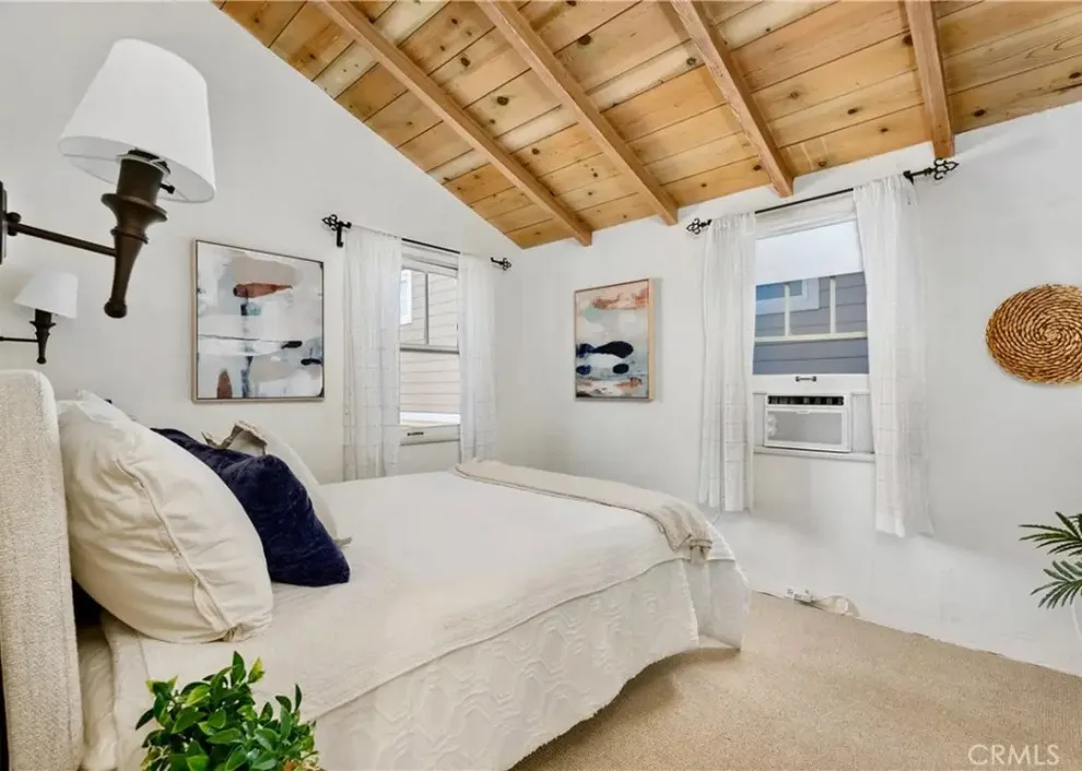 Orange County Preparation by HOM Staging & Design - Photo 14