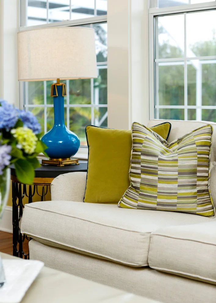 Alluring Bedroom by In Detail Interiors - Photo 4