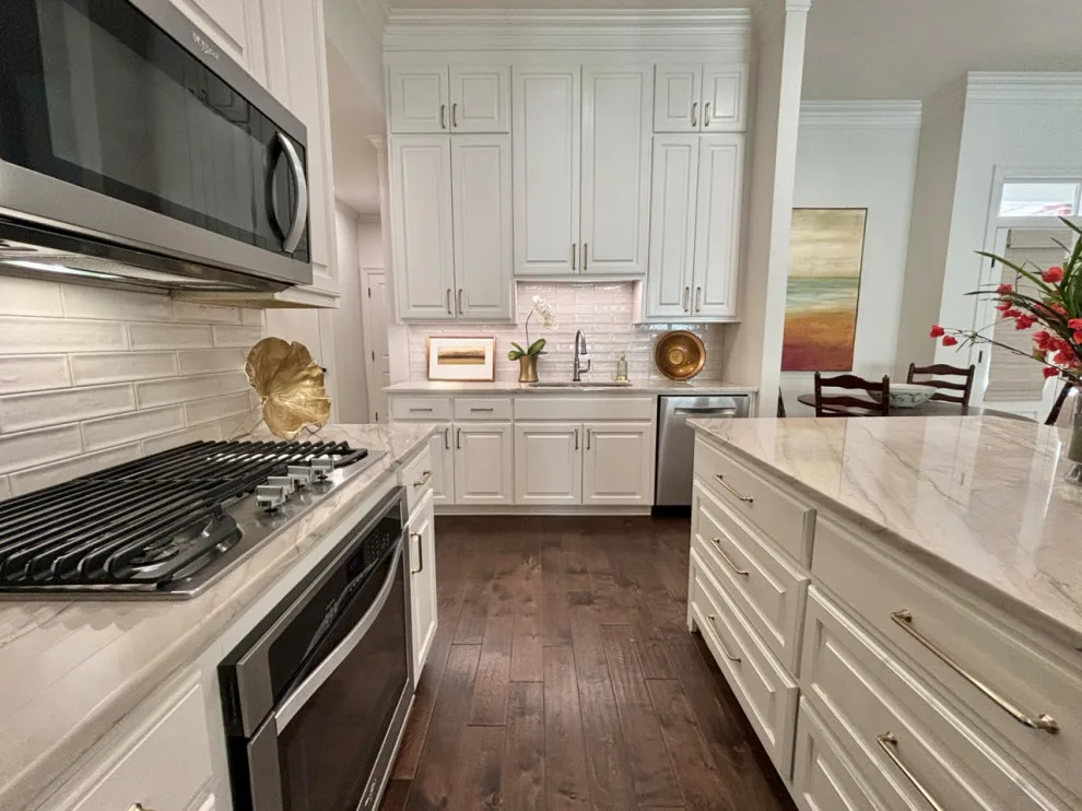 Stunning Kingsland Way Revamp by Interior Design Group - Photo 13
