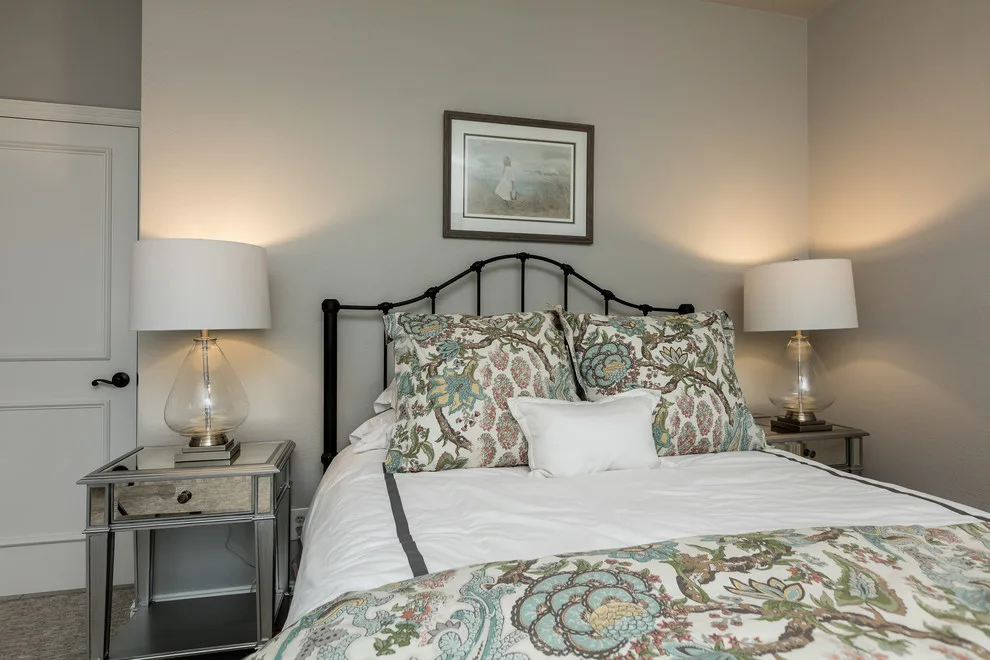 Sleeping Quarters by Just The Thing Decorating, Staging, And Windows - Photo 4