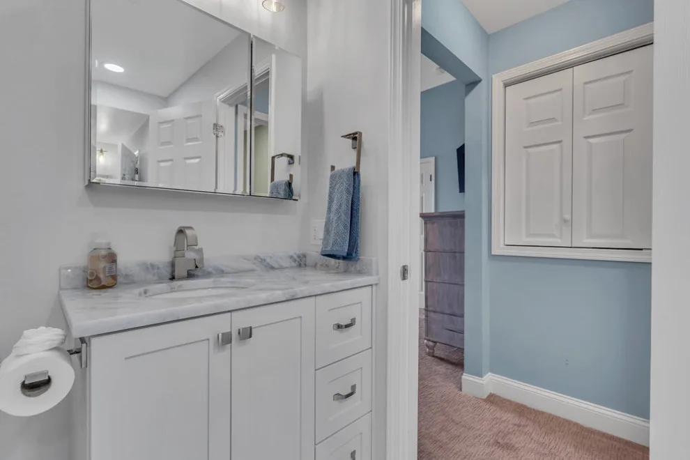 Waterfront Revamp by Sherry Frederick Interior Designs & Co - Photo 3
