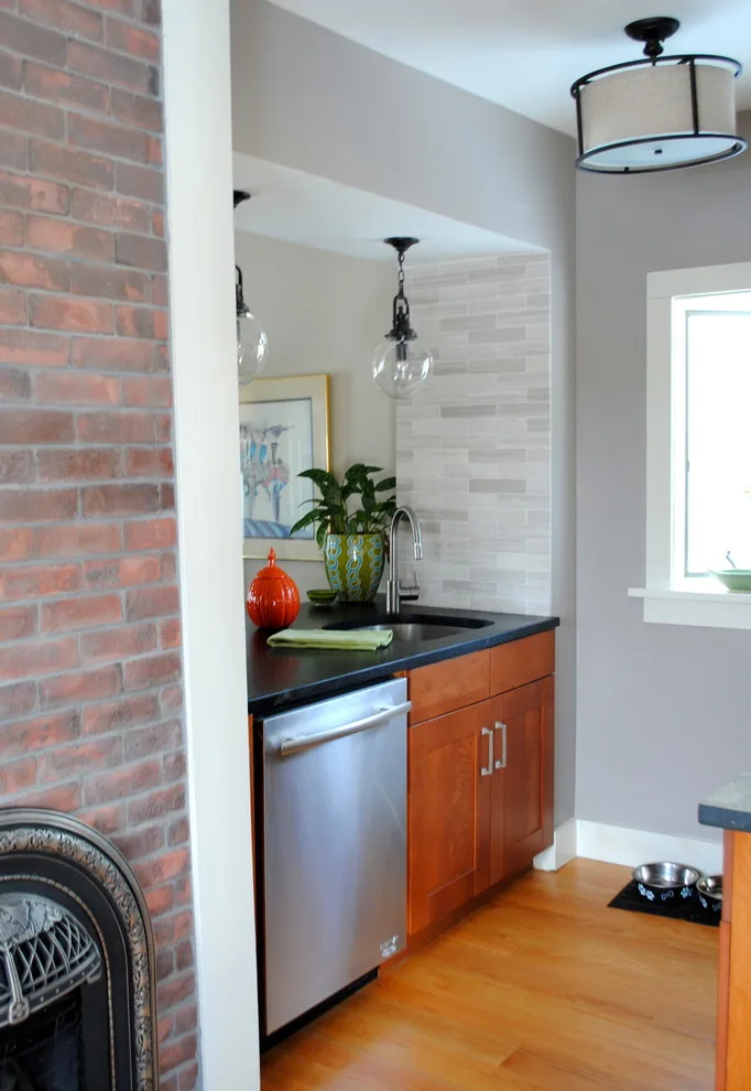 Blending Traditional and Modern Kitchens by Jenna Burger Design - Photo 11