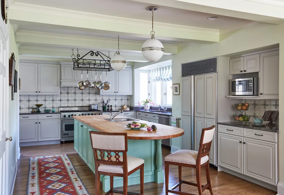 Lake Forest European Kitchen Renovation by Tina Dann-Fenwick Interiors - Photo 2