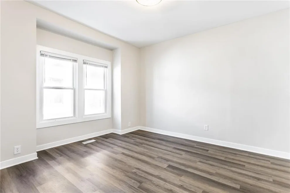 Oak Avenue by House Of Sleek - Photo 10