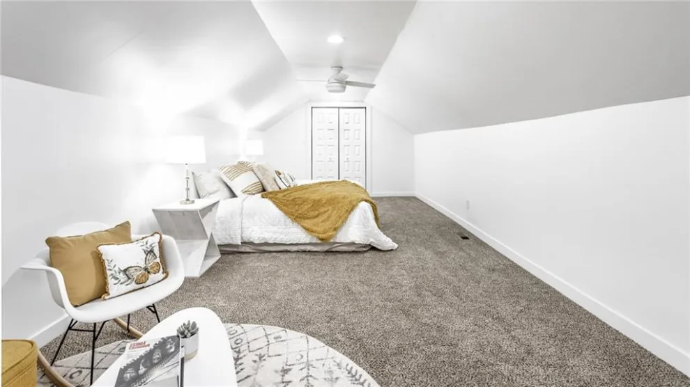 Oak Avenue by House Of Sleek - Photo 12