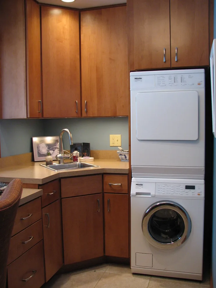 Beulah Laundry and Office, Guest and Master Bathrooms by Duperron Designs Inc. - Photo 2