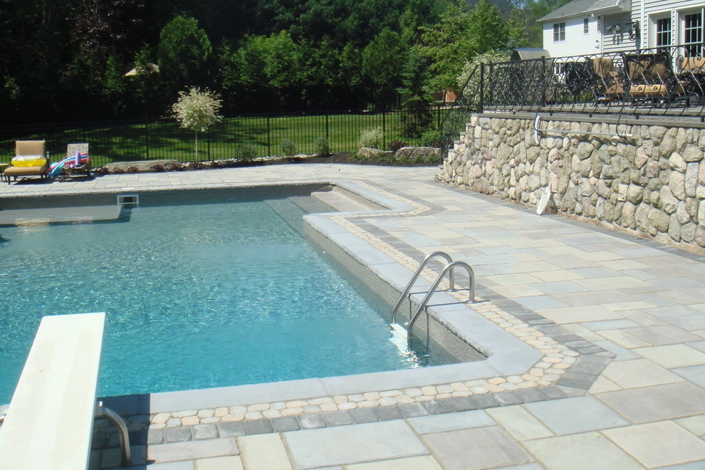 Swimming Pools by Green Meadows Landscaping Inc. - Photo 9