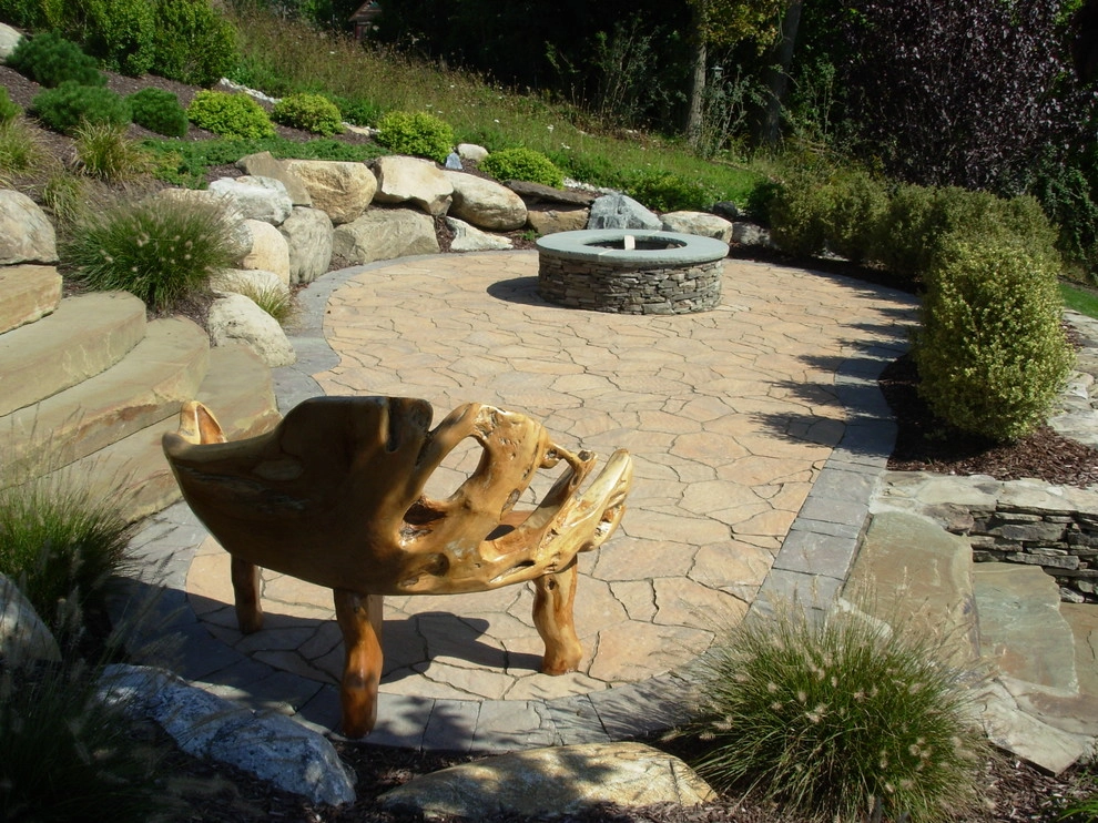 Backyard Living by Green Meadows Landscaping Inc. - Photo 8