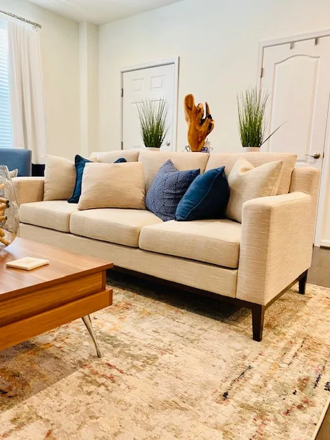 Contemporary Living Space in Upper Marlboro by Creative Interior Designs By Lynda LLC - Photo 6