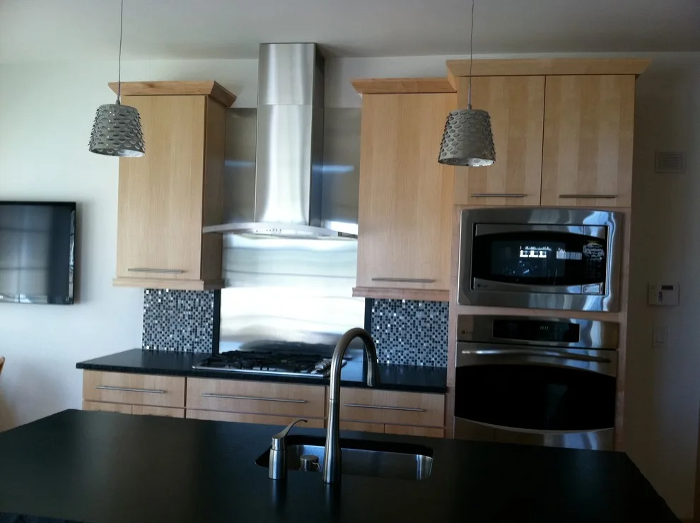 Modern Residence by Barbara Block Interiors - Photo 2