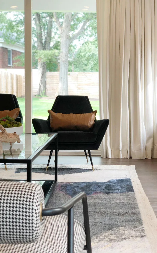 Charlotte | Sleek + Contemporary by Forbes Masters - Photo 6