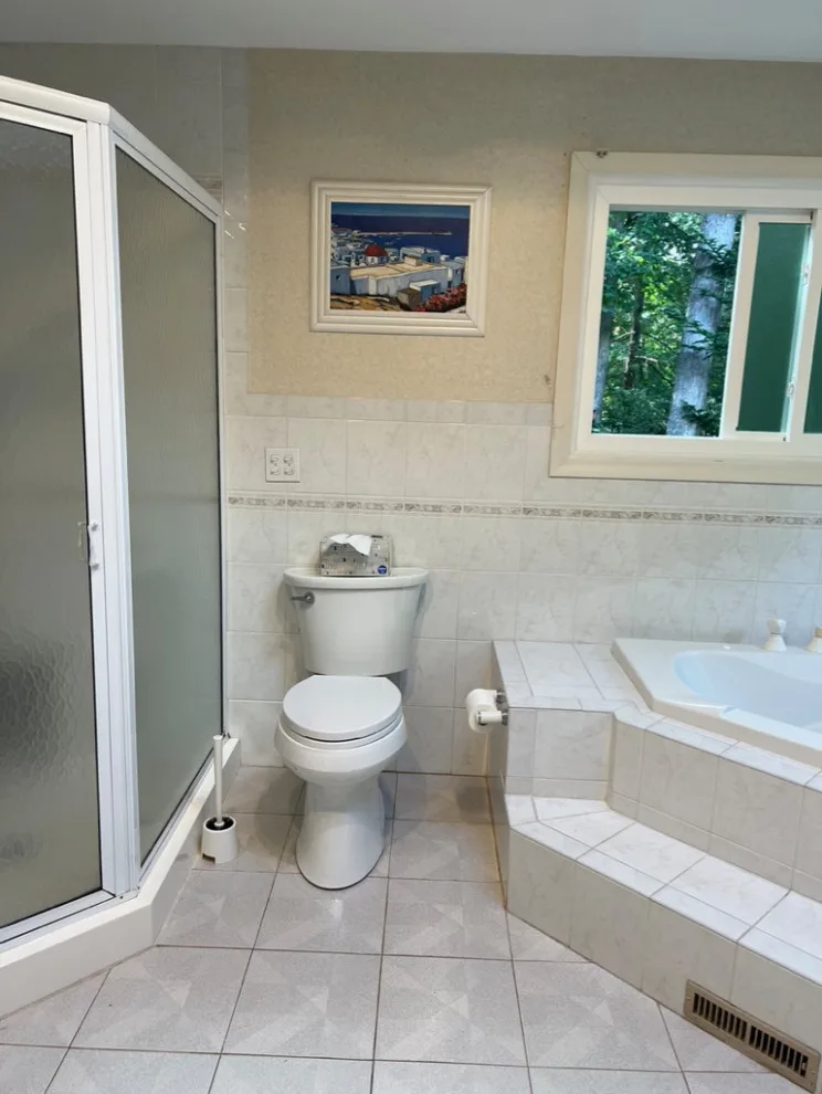 Cheshire Primary Restroom by EDV Home Design - Photo 2