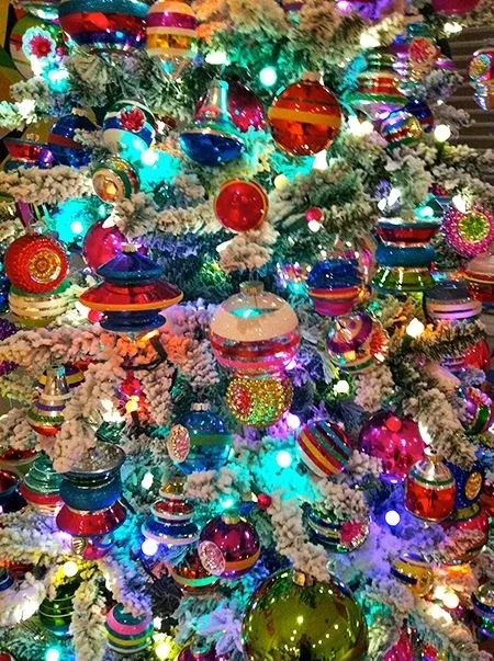 Holiday Season by Michael Taylor Interiors - Photo 3