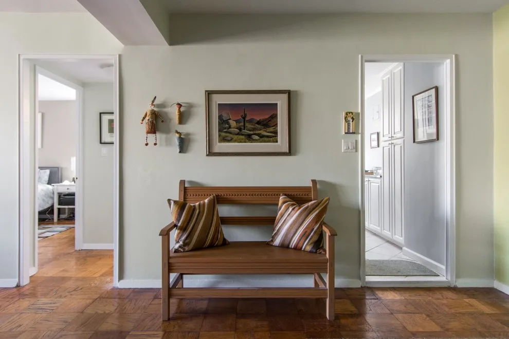 New York City Apartment After the War by Amy Krane Color Consulting - Photo 6