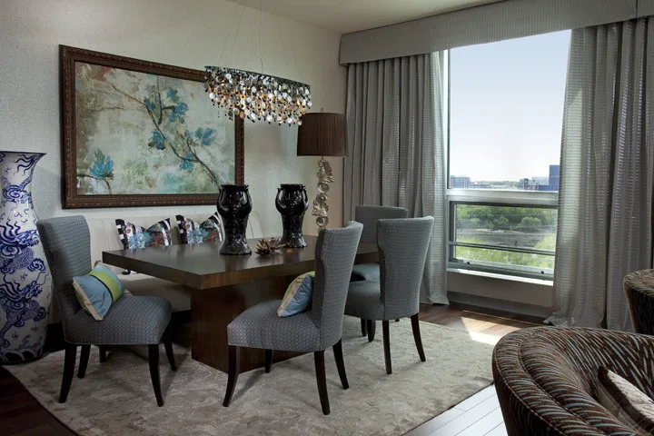 Contemporary Penthouse Apartment by CIH Design - Photo 2